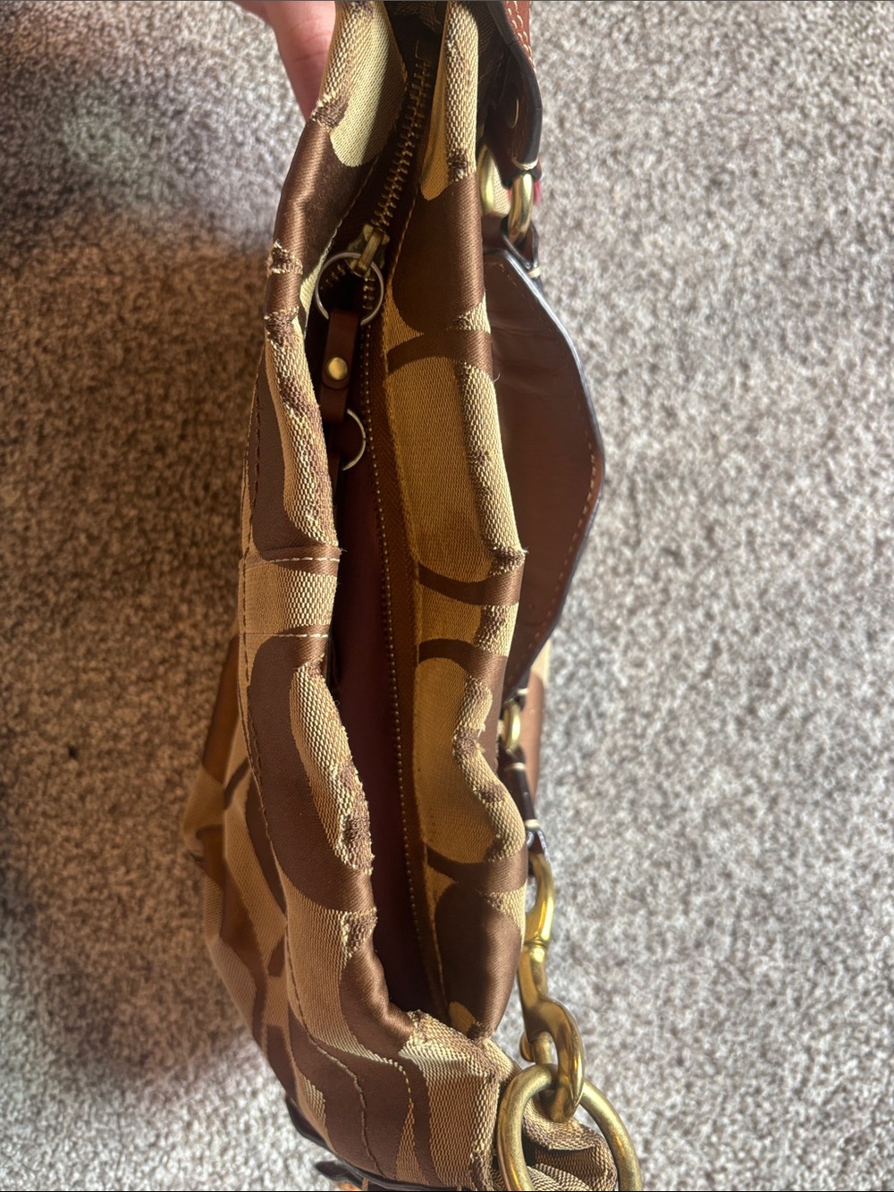 Coach Brown Signature Canvas Shoulder Bag with Matching Wallet - Picture 2 of 9